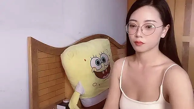 Ashely-666 nude stripping on cam for live sex video chat
