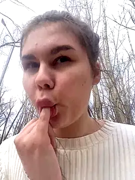 DiaFlower nude stripping on cam for live sex video chat