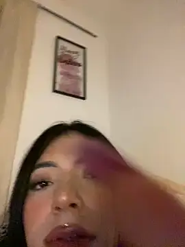 eva_elifee nude stripping on cam for live sex video chat
