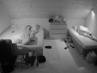 Julmodels Bedroom-B3 nude and sexy before cam for live chat
