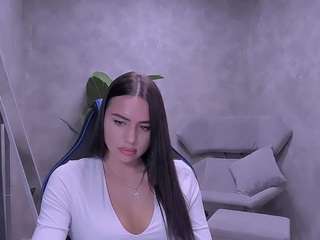 LaraWarrior nude and sexy before cam for live chat
