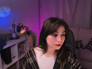 LoveDonations nude and sexy before cam for live chat