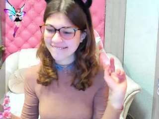 LucyKimy nude and sexy before cam for live chat