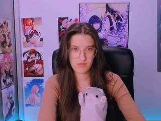 Merlia-sweetie nude and sexy before cam for live chat