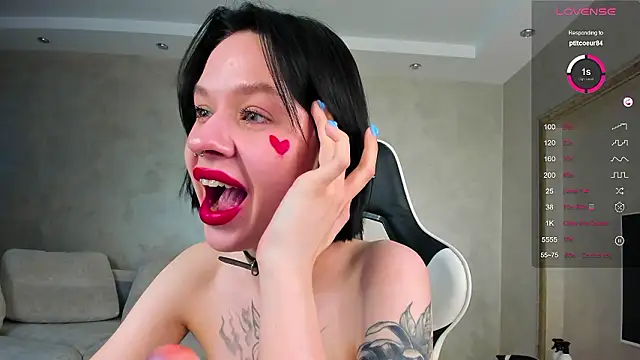molly_djo nude stripping on cam for live sex video chat