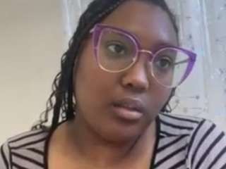 N nude and sexy before cam for live chat