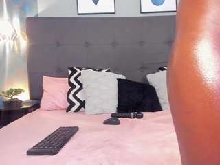 NaomyBrand nude and sexy before cam for live chat