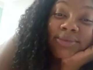 Poisenivy nude and sexy before cam for live chat