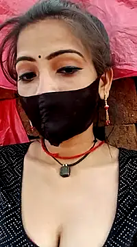 Poojashrma33 nude stripping on cam for live sex video chat