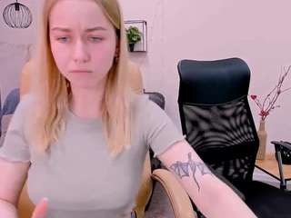 Stefi-wow nude and sexy before cam for live chat