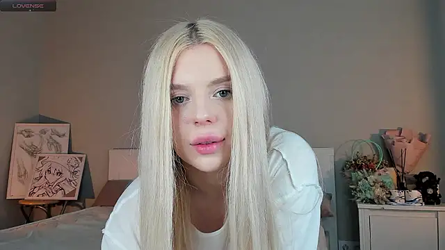 Sunshy_ nude stripping on cam for live sex video chat