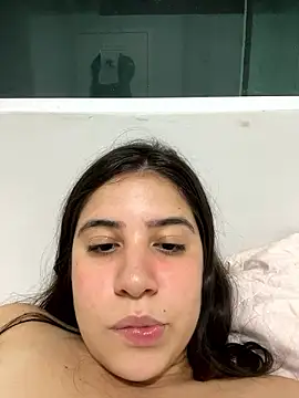 Tah_2000 nude stripping on cam for live sex video chat