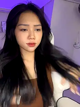 Teiiu586 nude stripping on cam for live sex video chat