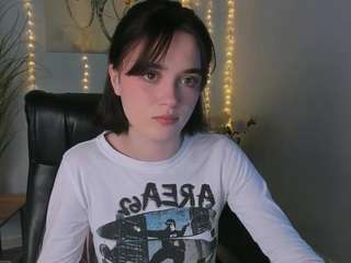 Vicky-lucky1 nude and sexy before cam for live chat