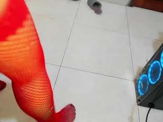 Ximena-castillo nude and sexy before cam for live chat