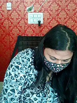 yoursnishaa nude stripping on cam for live sex video chat