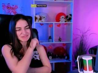 Agneshca-lucky nude and sexy before cam for live chat