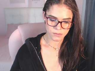 AliceColenk nude and sexy before cam for live chat