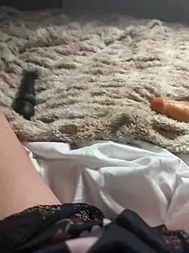 blondewifecindy nude stripping on cam for live sex video chat