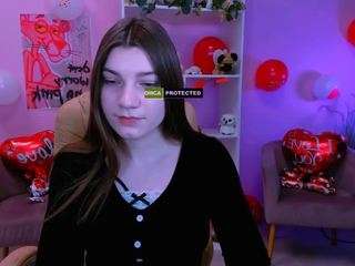 Brigi-lace nude and sexy before cam for live chat