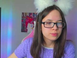 Chio-Mio nude and sexy before cam for live chat