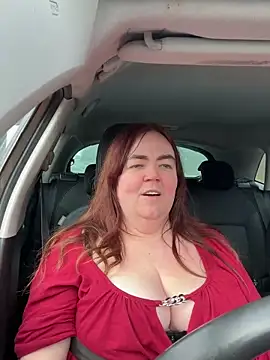 curvy-milf-abbie nude stripping on cam for live sex video chat
