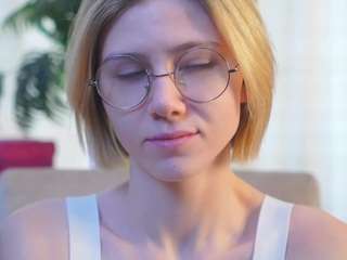 FlairHascall nude and sexy before cam for live chat