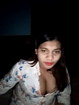 IndianCoupleCum nude stripping on cam for live sex video chat