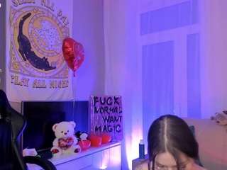 Jessica-flamee nude and sexy before cam for live chat