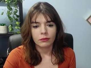 LunaHeart nude and sexy before cam for live chat