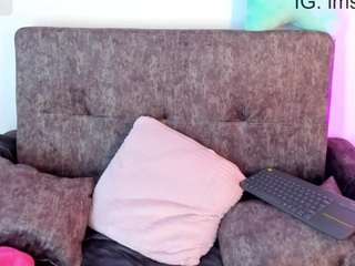 Mayiita nude and sexy before cam for live chat