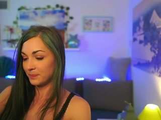 Pekadark nude and sexy before cam for live chat