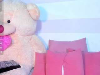 Samantha-korz nude and sexy before cam for live chat