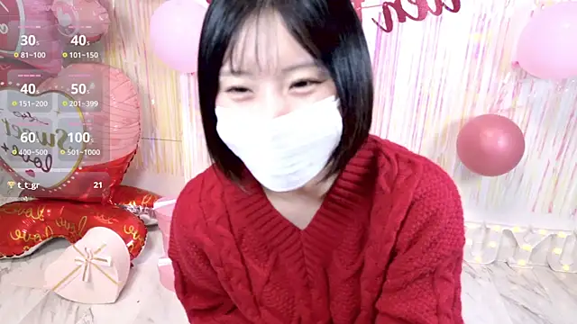 UYU_man nude stripping on cam for live sex video chat