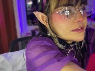Violet Hentai Succubus elf waifu nude and sexy before cam for live chat