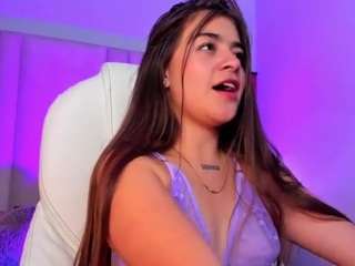 Brunettee-1 nude and sexy before cam for live chat