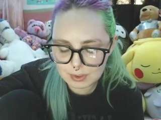 Cherribomb1999 nude and sexy before cam for live chat
