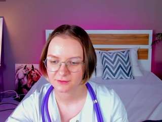 Dr-Catalina nude and sexy before cam for live chat