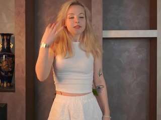 FredericaHazlett nude and sexy before cam for live chat