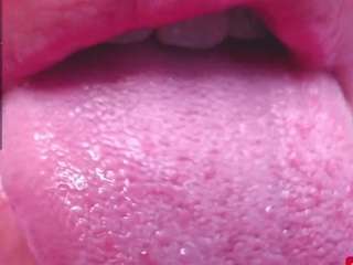 Georgina-t nude and sexy before cam for live chat