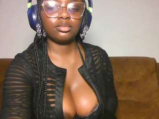 Hornyriri nude and sexy before cam for live chat