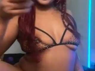 JADIEE nude and sexy before cam for live chat