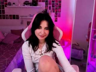 LexieChu nude and sexy before cam for live chat
