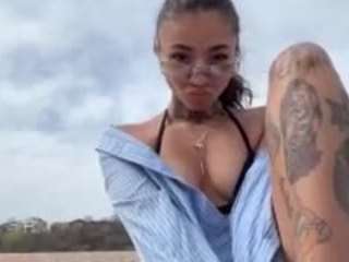 LowkeyGoldie nude and sexy before cam for live chat