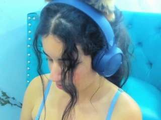 Madiisonmax nude and sexy before cam for live chat