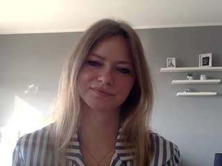 MillieDesire nude and sexy before cam for live chat
