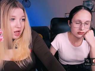 Mona-cloud nude and sexy before cam for live chat