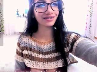NeithCole nude and sexy before cam for live chat