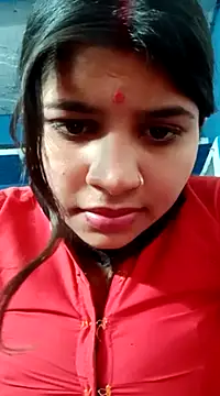 Nisha_Cute nude stripping on cam for live sex video chat