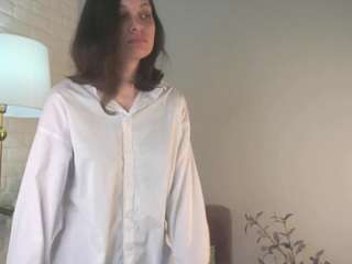 OdetteEdger nude and sexy before cam for live chat